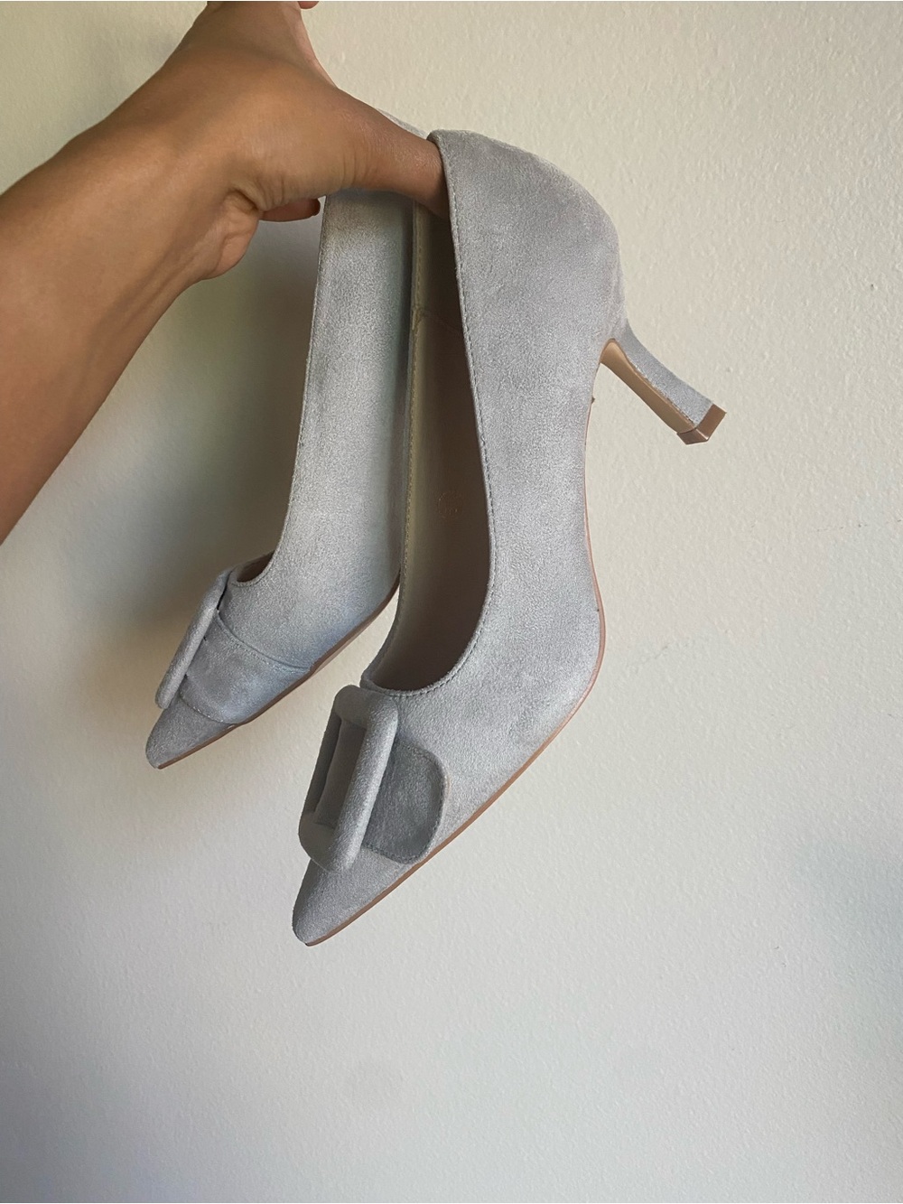 Pointed Toe Heels with Decorative Buckle in Light Gray